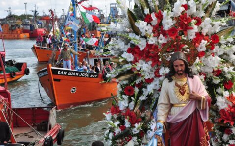 La tradicional Fiesta de los Pescadores de Mar del Plata: sin cantina, ni elección de reina