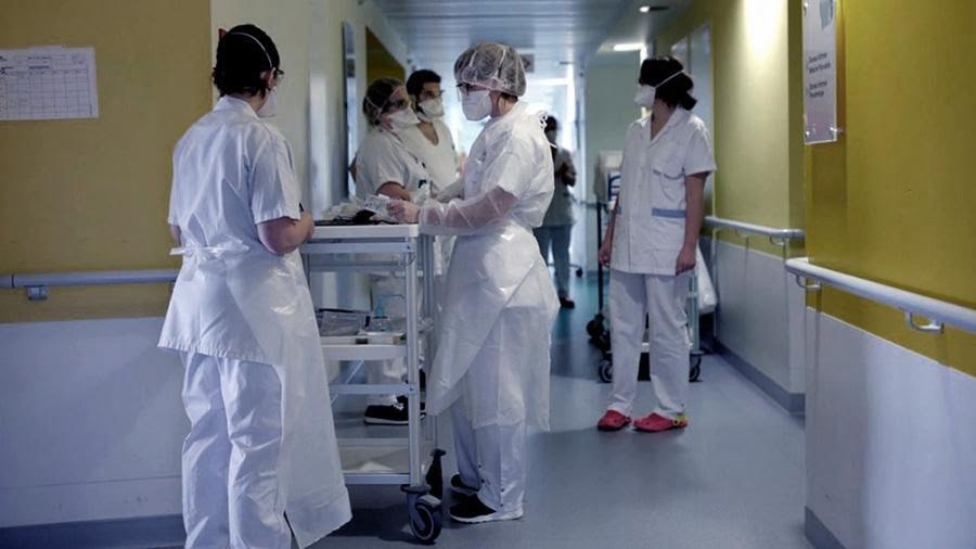 Informan 23 nuevos muertos y hay más de 1.000 internados en terapia intensiva por coronavirus