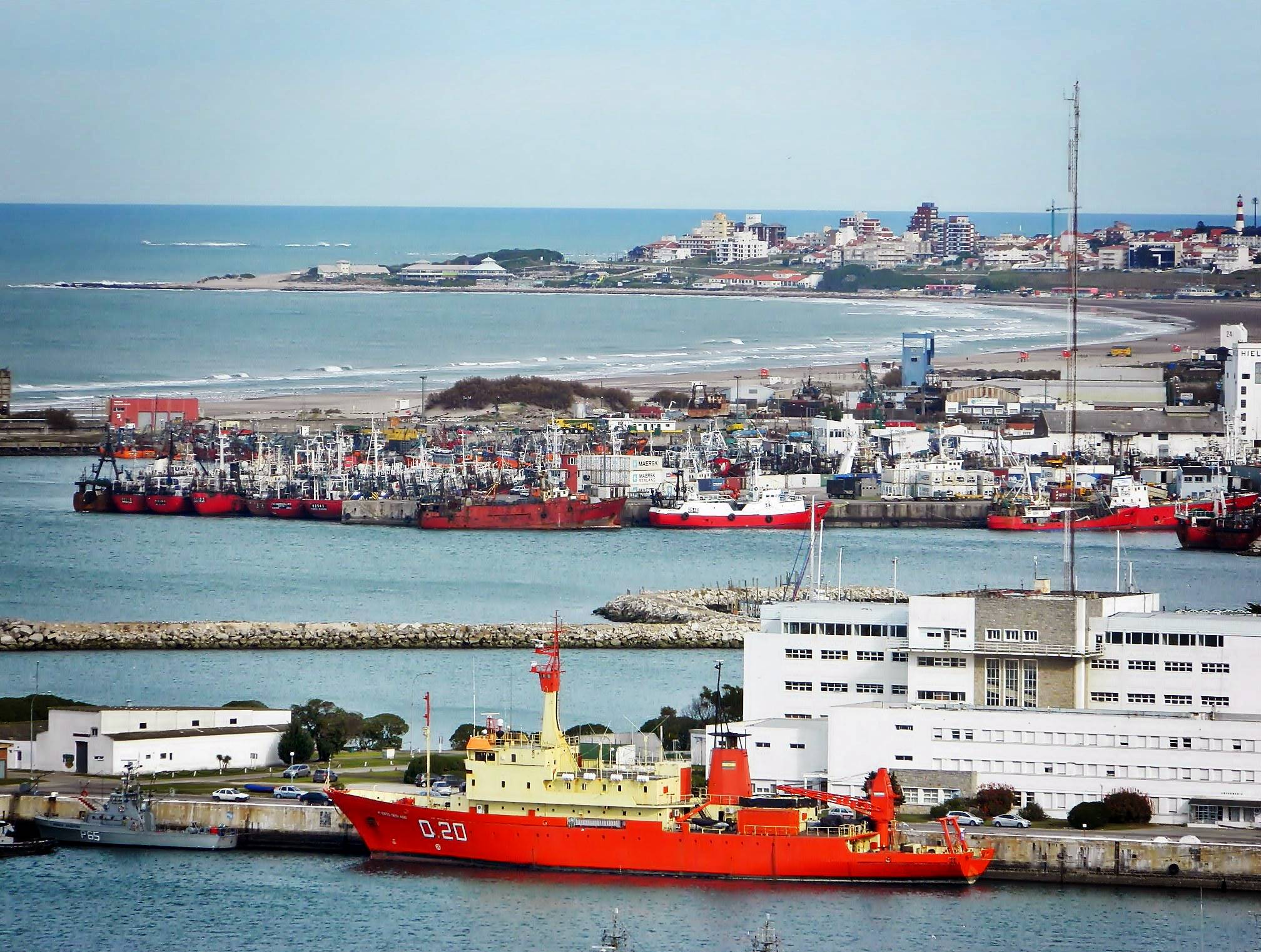 Puerto de Mar del Plata: paro por 48 horas en la flota fresquera