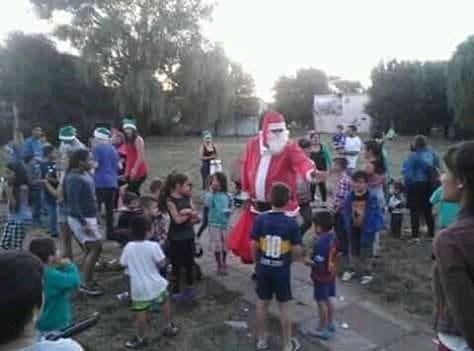 "Papá Noel en los barrios" Lanzan campaña solidaria 5 img 20201128 wa00052578863514379647373