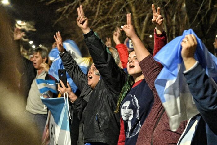 En Mar del Plata también hubo una concentración en apoyo a Cristina