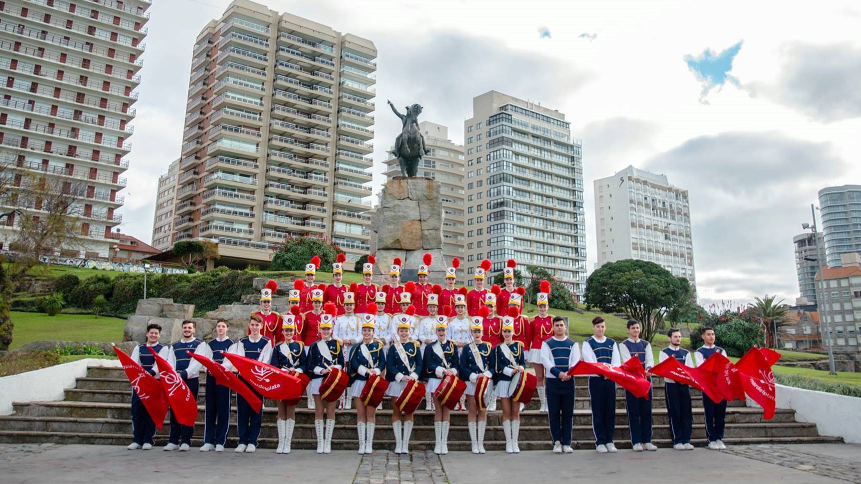Fin de semana largo en Mar del Plata: presentaciones de la Guardia Nacional del Mar