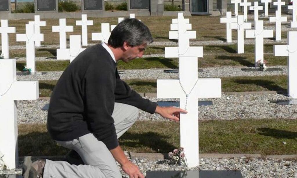 Malvinas: Cómo será el memorial que se construirá en el sur de Mar del Plata 3 darwin