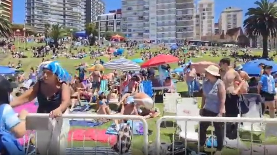 Ya se vive la previa del partido de Argentina en el Fan Fest Mar del Plata