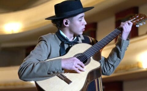Braian Simaldoni, el payador y cantor folclórico, estará el 4 de febrero en Uruguay