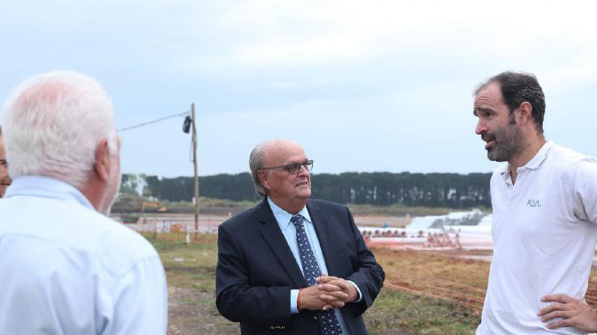 De Mendiguren visitó el Parque Industrial Mar del Plata: «es un ejemplo de productividad»