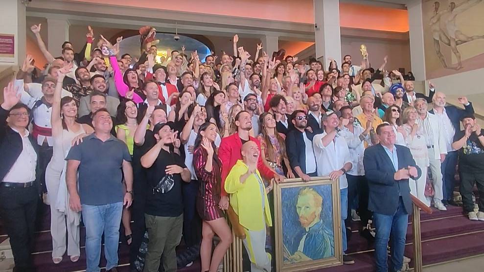 Video: Así fue la foto de los artistas en Mar del Plata levanta el telón, Verano 2023