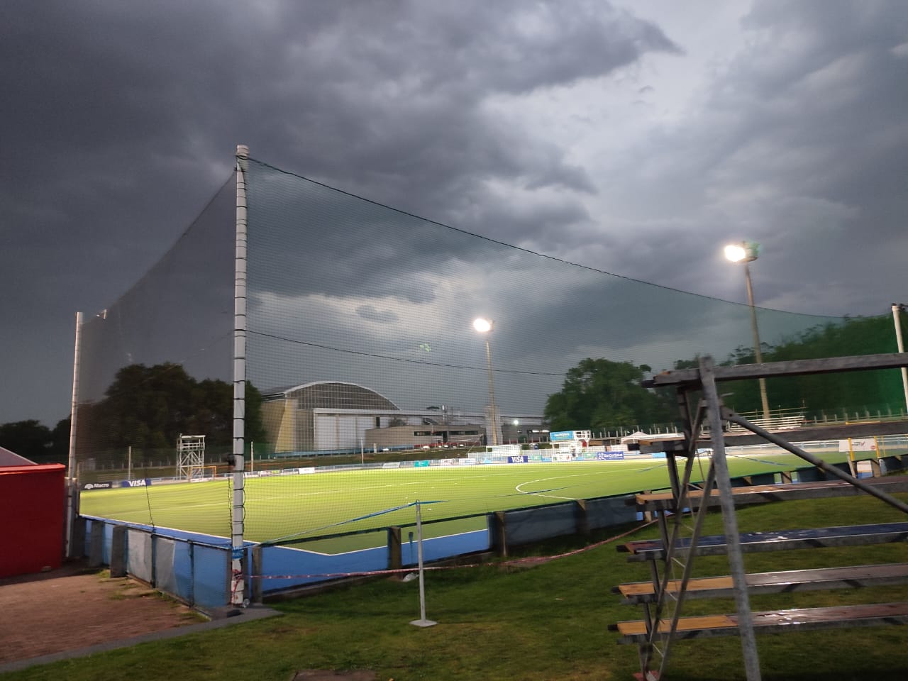 Suspensión del partido de Las Leonas por tormenta eléctrica en Mar del Plata
