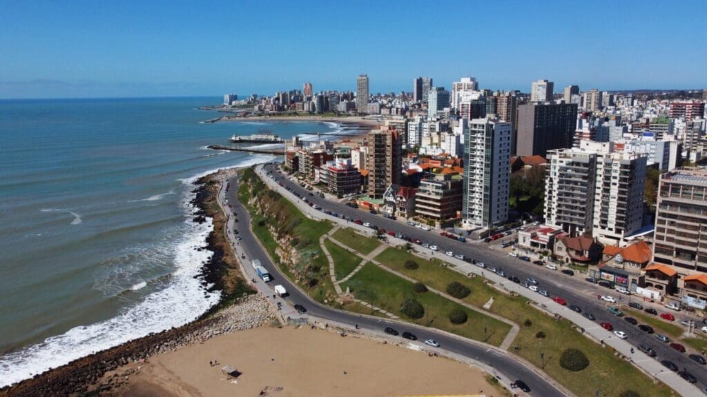 "¿Por qué ver siempre lo de afuera como superador?": fuerte embestida de Taccone por la entrega del Minella y desvío de tasas 5 Mar del Plata Ranking Nacional de Turismo de Reuniones