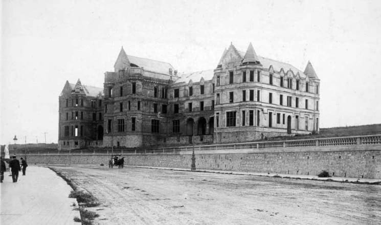 HOTEL SAINT JAMES. Vista general 1919. Fuente Argentina AGN
