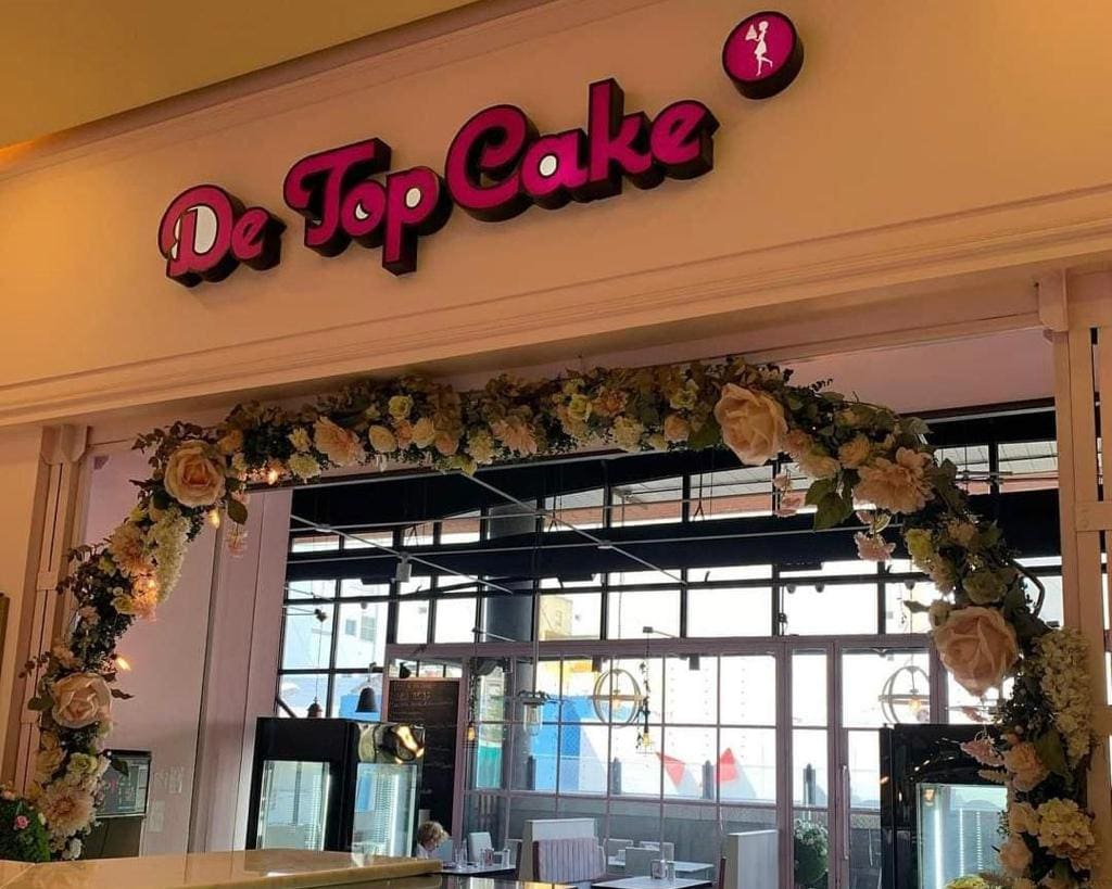 Top Cake