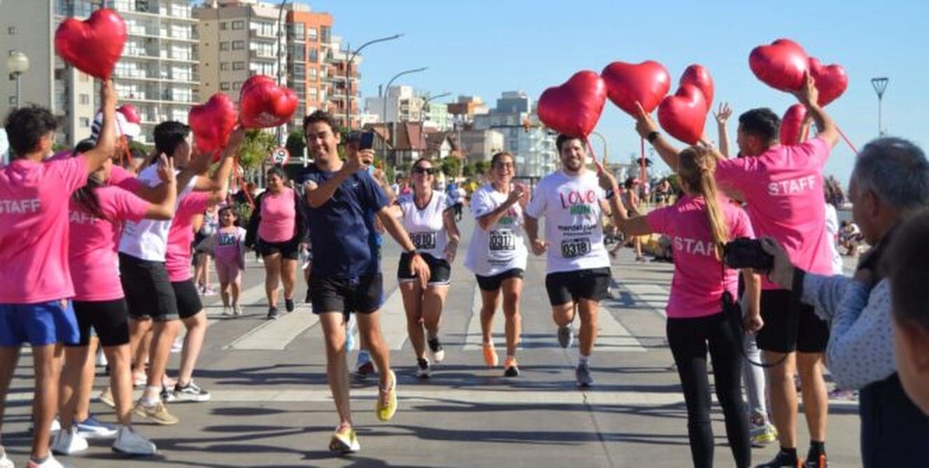 loverun photoaidcom 2x ai zoom 1