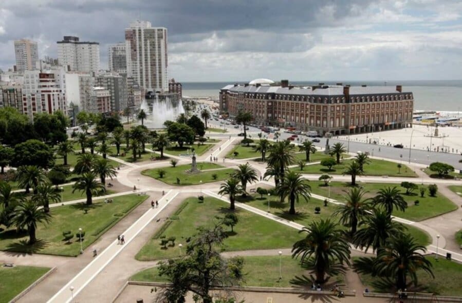 Plaza Colon 1