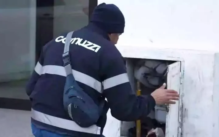 Camuzzi operario