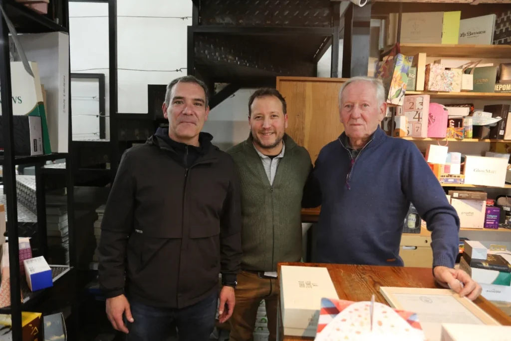 Tres décadas de innovación y una coincidencia histórica: La visita de Agustín Neme a Gráfica Tucumán 7 WhatsApp Image 2026 07 22 at 6.18.10 PM editado