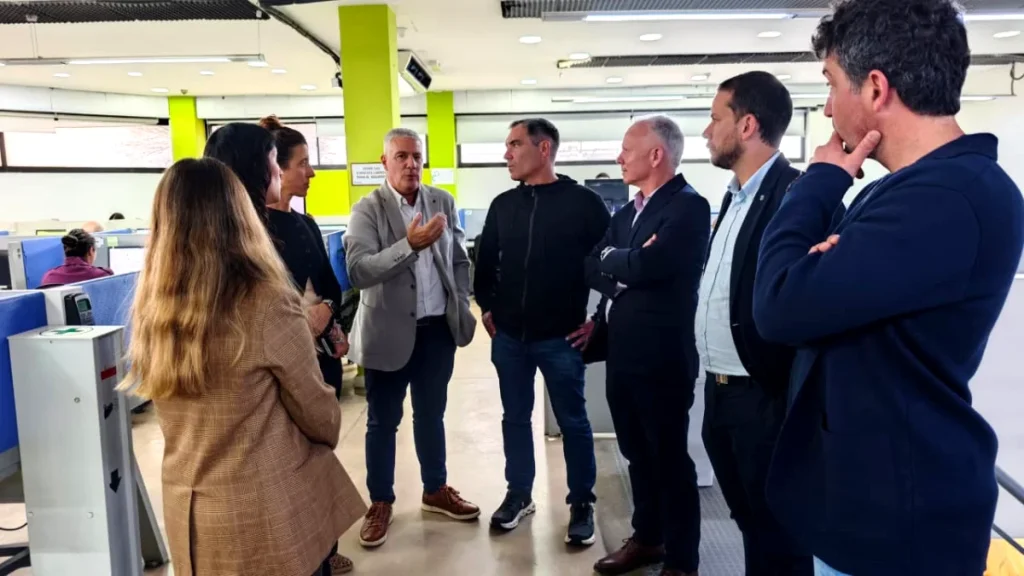 Agustín Neme recorrió GSA BPO y destacó el desarrollo tecnológico con impacto laboral en Mar del Plata 6 WhatsApp Image 2026 09 30 at 10.13.30 AM editado